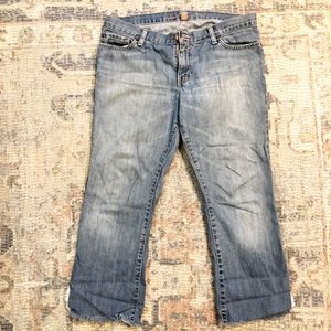 Abercrombie & Fitch Capri size 10